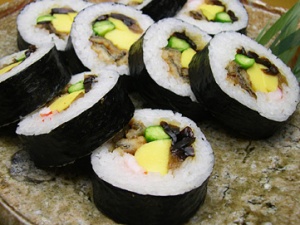 Japan Sushi (futomaki)